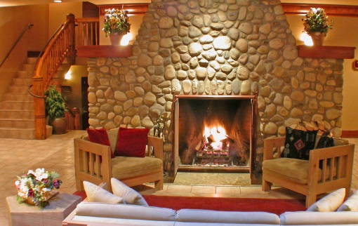 Banff Caribou Lodge Spa lobby